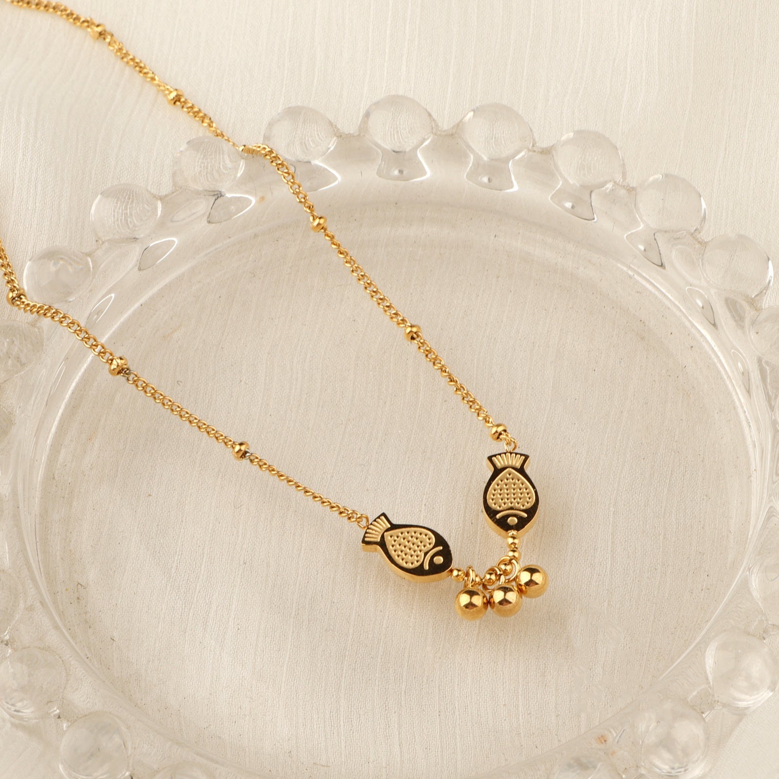 Women's Pisces Simple Fashion Design Titanium Steel Clavicle Chain Necklaces