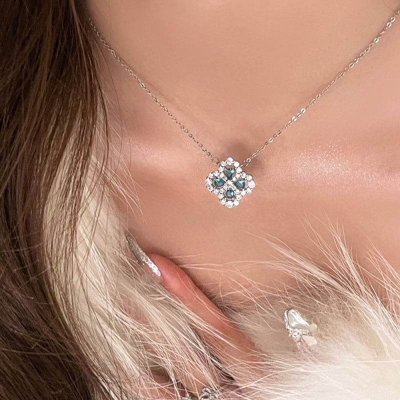 Sier Clover Light Luxury Minority Full Necklaces